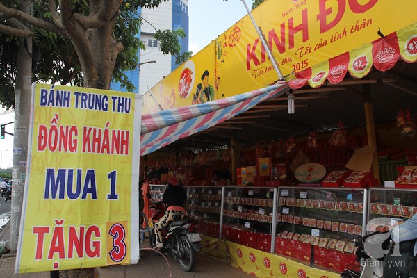 Chiêu mua 1 tặng 3 rất phổ biến.