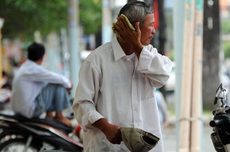 Nang nong khung khiep, nguoi Sai Gon du kieu giai nhiet