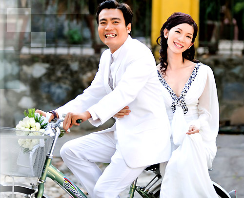 
Ảnh cưới siêu mẫu Xuân Lan và chồng năm 2009
