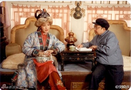 “Phuong Ot” tung anh hiem co cua Hong Lau Mong 1989