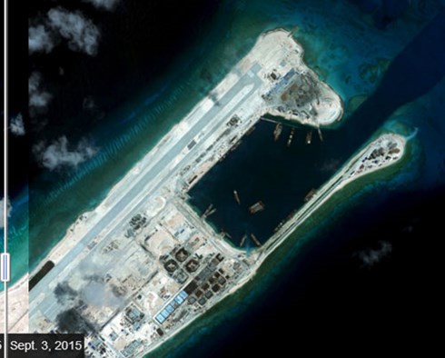 
Ảnh chụp ngày 3/9/2015 từ vệ tinh cho thấy Trung Quốc đã xây dựng nhiều căn cứ trên đảo nhân tạo ở Biển Đông (Ảnh CSIS).
