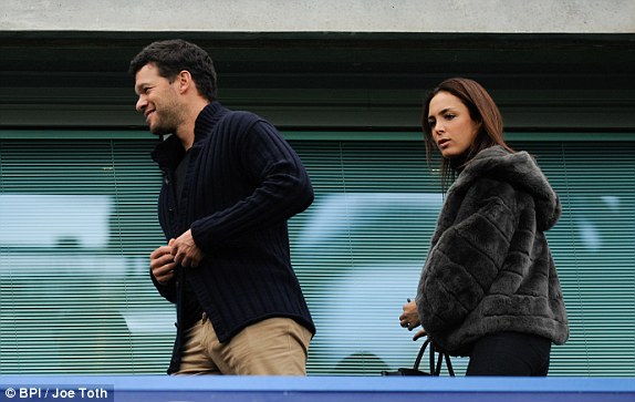 
Cựu cầu thủ Chelsea, Michael Ballack, tới dự khán trận đấu tại Stamford Bridge.
