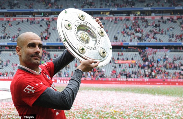 
Chuyện Pep vô địch Bundesliga liền 2 mùa chẳng có gì đặc biệt, ông vẫn không thể giúp Bayern có lại chiếc cúp vàng Champions League!

