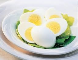 
Trứng gà là loại thực phẩm có giá trị dinh dưỡng cao tuy nhiên không phải ai ăn cũng đều tốt cho sức khỏe. Nhiều người đang bị bệnh thường dùng trứng gà để bồi bổ tuy nhiên việc ăn trứng có thể gây trúng độc hoặc làm bệnh biến chứng nặng hơn.
