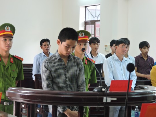 Bị cáo Trương Văn Đạt tại phiên xét xử sơ thẩm sáng nay, 17-7.