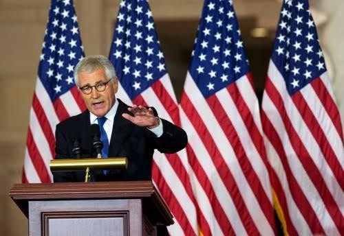 Ông Chuck Hagel cũng từng tham chiến ở Việt Nam. Ông nói, những người từng trải qua chiến tranh đều biết &quot;không có vinh quang trong chiến tranh, chỉ có sự đau đớn”.