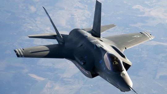 Mỹ có thể sắp điều máy bay tiêm kích F-35 Lightning II đến biển Đông. Ảnh: Foundry Mag