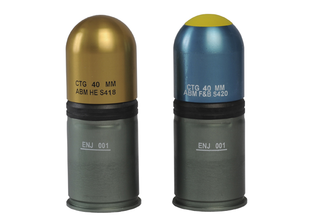
Hai loại đạn sát thương cỡ 40 mm có thể dùng trên Cougar MS.
