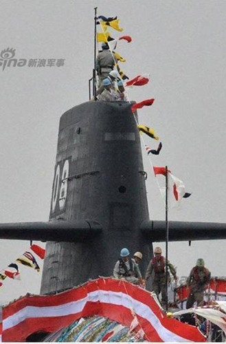 
Chiếc tàu ngầm tấn công lớp Soryu đầu tiên được Nhật Bản hoàn thành năm 2009 và được đặt theo tên của chiếc tàu sân bay đầu tiên của Hải quân Đế chế Nhật - Soryu.
