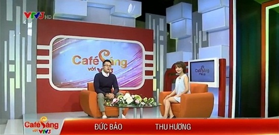 
MC Đức Bảo – Thu Hương trong chương trình Cà phê sáng ngày 04-12.
