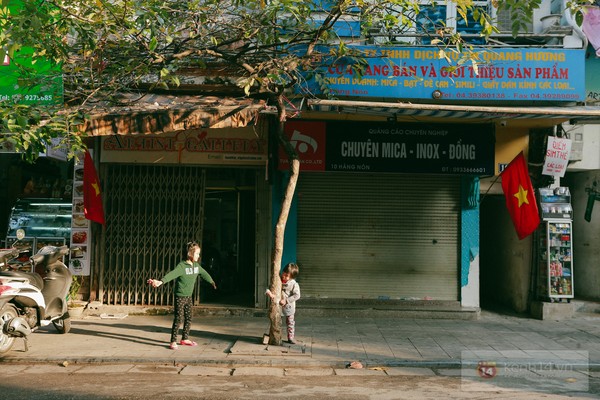 Chùm ảnh: Hà Nội thanh bình buổi sáng đầu năm 4