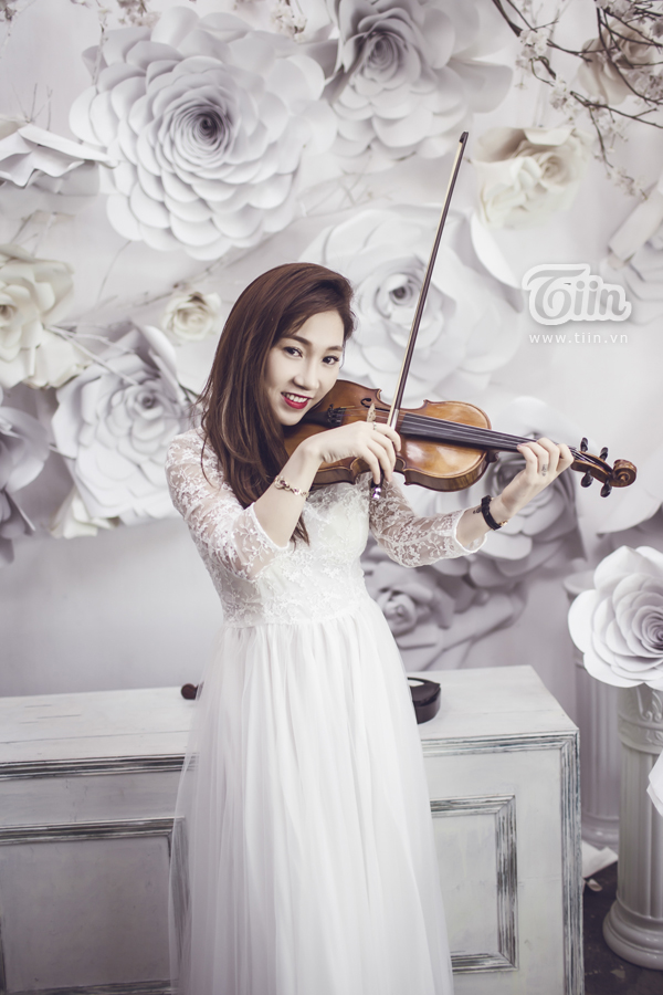 Cô giáo violin xinh đẹp bật mí dự định năm mới 2015