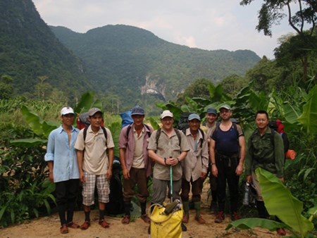 Gap nguoi dan Thai tu A Rap kham pha Son Doong