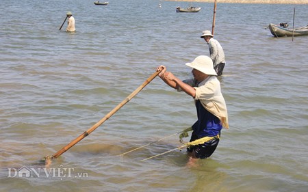 10 tieng dam minh cao don tren song kiem nua trieu