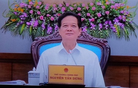 Thủ tướng Nguyễn Tấn Dũng chủ trì phiên họp Chính phủ thường kỳ tháng 6-2015 trực tuyến với các địa phương