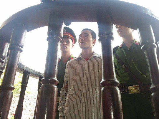 Bị cáo Đặng Văn Hùng gây ra vụ thảm sát nói đã rất ân hận và xin được hưởng mức án thấp nhất
