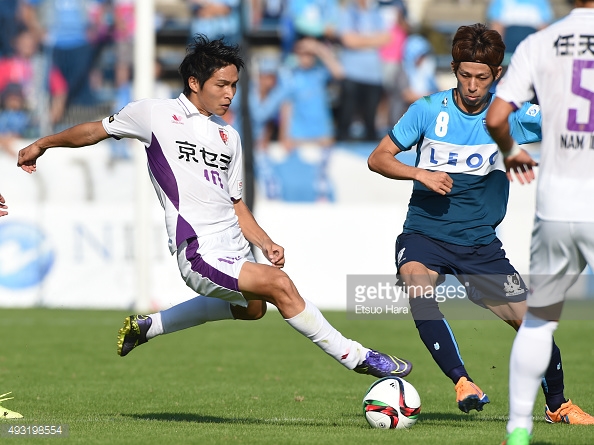 
Kensuke Sato trong màu áo Yokohama FC.
