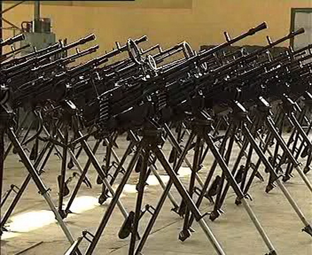 Theo một số thông tin đăng tải trên chương trình Truyền hình Quân đội nhân dân, Việt Nam cũng đang tiến hành sản xuất súng máy NSV trong nước.