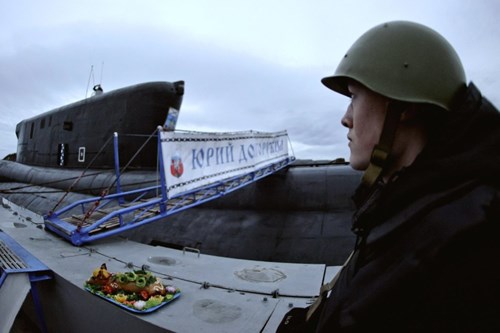 
Tàu ngầm Yury Dolgoruky được tăng cường vào lực lượng thường trực của Hải quân Nga trong năm 2014, bên cạnh tàu ngầm hạt nhân mang tên lửa hành trình Severodvinsk, tàu ngầm Novorossiysk cùng một số tàu ​​nổi khác.
