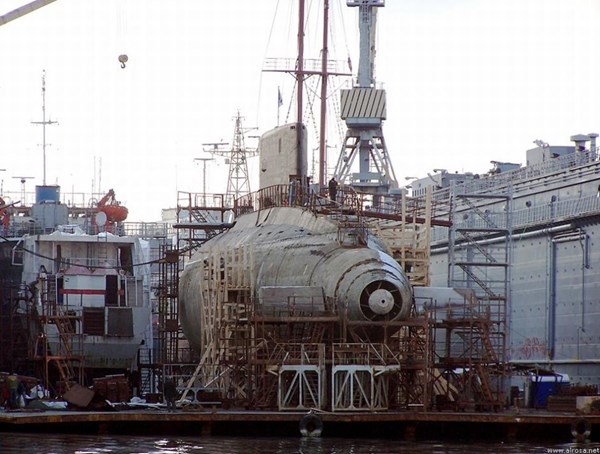 Tàu Alrosa bị hỏng vào năm 2009. Còn khả năng hoạt động của tàu  B-380 Svyatoi Knyaz Georgy bị nghi ngờ. Trên thực tế, tàu Svyatoi Knyaz Georgy hiện đã phải vào xưởng để sữa chữa dài hạn.