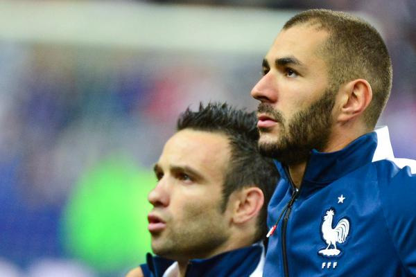 Mối quan hệ đồng đội giữa Benzema và Valbuena chắc chắn sẽ đổ vỡ sau scandal này.