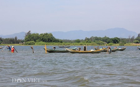 10 tieng dam minh cao don tren song kiem nua trieu