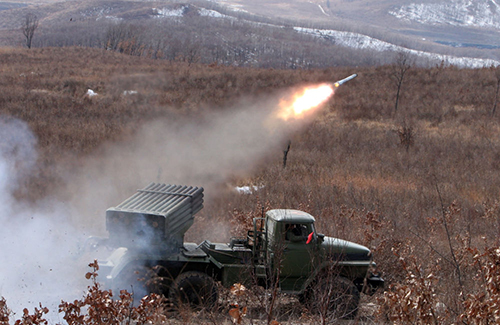 
Hệ thống pháo phản lực phóng loạt BM-21 Grad trong cuộc tập trận ở khu vực Primorye.
