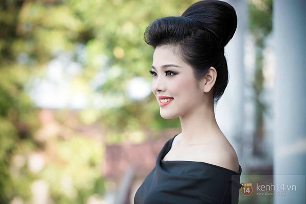 Top 10 Hoa hậu Việt Nam 2014: Chưa từng nghĩ sẽ yêu cầu thủ 5