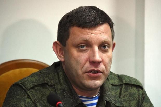 Ông Alexander Zakharchenko khẳng định quân đội Kiev đã &quot;bỏ chạy&quot; và để lại rất nhiều trang thiết bị quân sự.