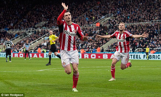 Adam Johnson là cầu thủ quan trọng với Sunderland