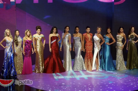 
Đêm chung kết Hoa hậu Venezuela kéo dài… 4 tiếng đồng hồ.
