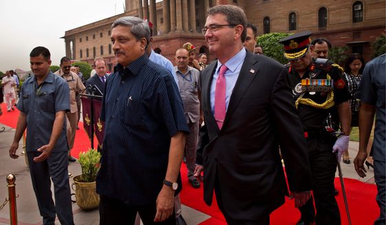 Ông Carter và ông Parrikar