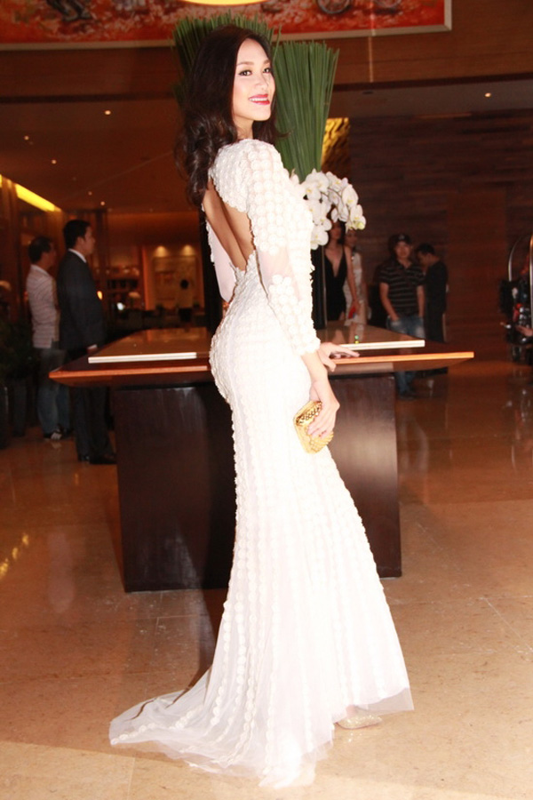 Đọ gu thời trang của các Hoa hậu Á hậu Việt Nam
