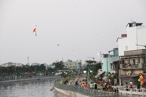 kenh tan hoa lo gom