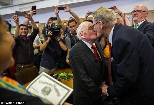 Happy day: In Dallas, Jack Evans, 85, and George Harris, 82, were married after 54 years together