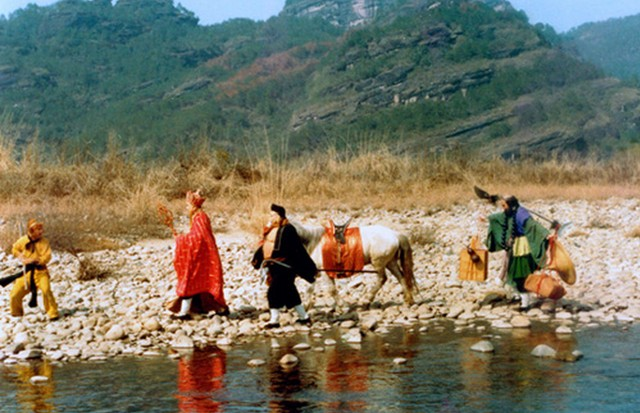 Nội dung của bài hát Xin hỏi đường ở nơi đâu mô tả chân thực chuyến hành trình của 5 thầy trò Đường Tam Tạng.