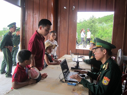 đại tướng, Tết Độc lập, viếng, Vũng Chùa, Quảng Bình