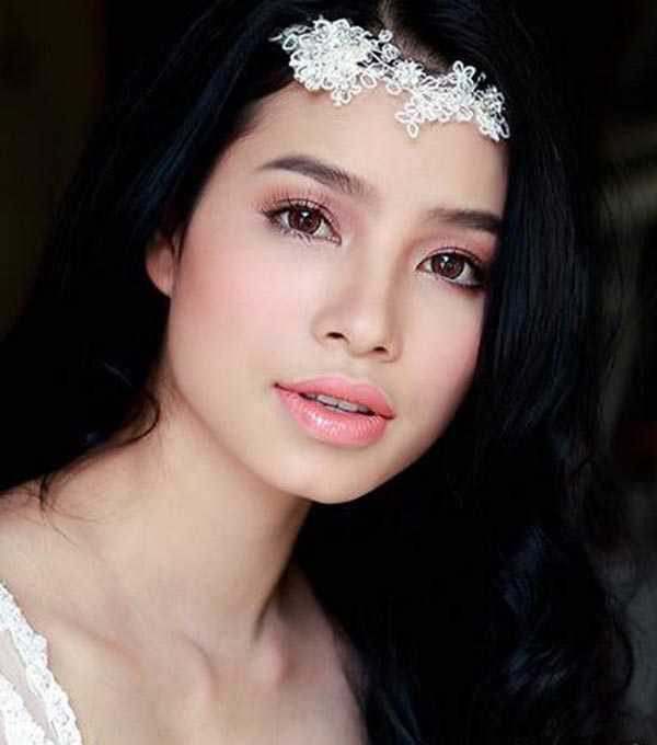 
Năm 2014, Phạm Thị Hương tham gia Hoa hậu Thể thao thế giới tổ chức tại Nga và cô đạt danh hiệu Á hậu 1.
