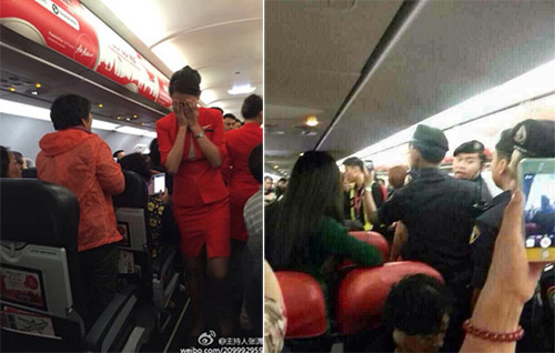 Hình ảnh lộn xộn trên chuyến bay từ Bangkok tới Nam Kinh (Trung Quốc).