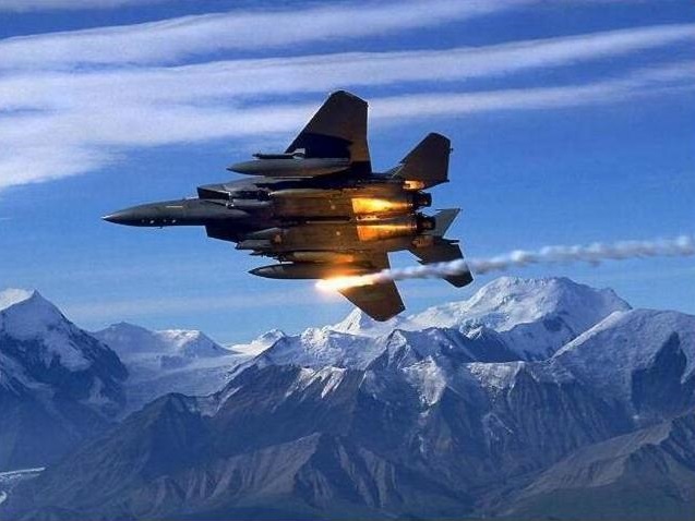 
Máy bay F-15 của Mỹ.
