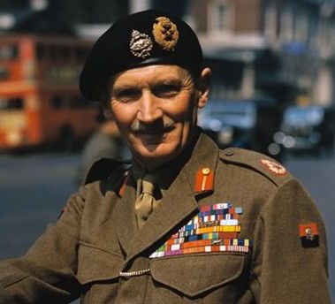 
Nguyên soái Bernard Montgomery.
