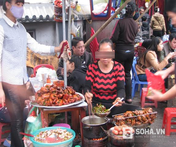 Bán chim quay đang mang đến cho dân kinh doanh một món lời kếch xù bởi họ có thể lãi từ 10 - 15.000 đồng/con.