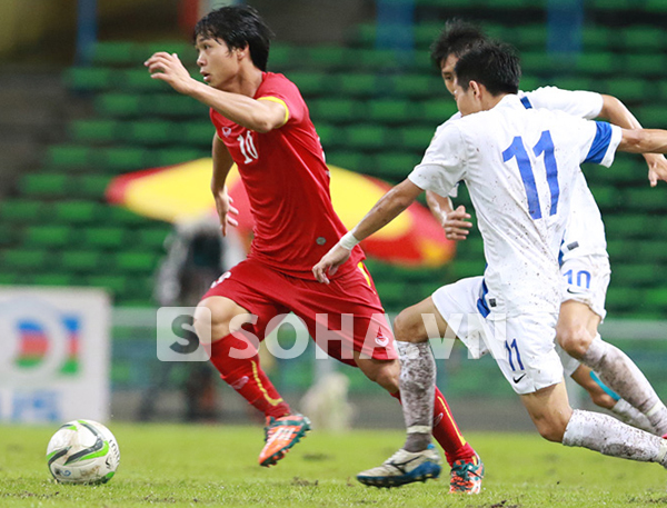 Công Phượng bùng nổ trước U23 Macau