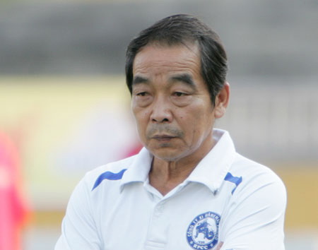 HLV Vương Tiến Dũng không quá lo lắng vì trận đấu với U23 Lào