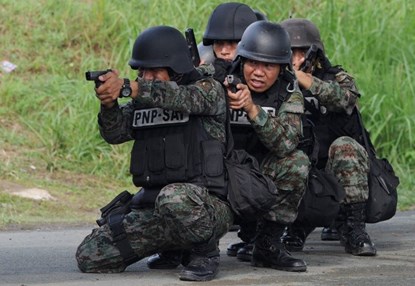 Các thành viên lực lượng cảnh sát đặc nhiệm quốc gia Philippines