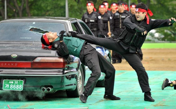 Đặc nhiệm Hàn Quốc sở hữu võ thuật rất đáng sợ.