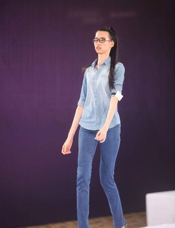 Thân thế của mẫu nữ 1m90 gây sốt tại Vietnam\'s Next Top Model