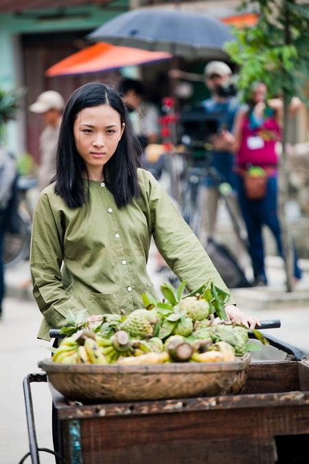 Với lợi thế sử dụng tiếng Nga khá thành thạo của mình, Trương Hồ Phương Nga hầu như không gặp phải rào cản ngôn ngữ khi tham gia bộ phim.