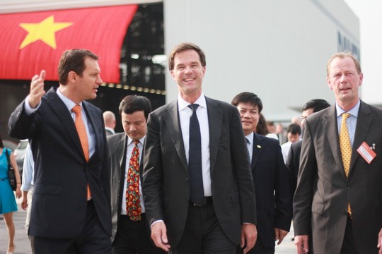 Thủ tướng Hà Lan Mark Rutte thăm Công ty Liên doanh đóng tàu Damen Sông Cấm (Hải Phòng) năm 2014