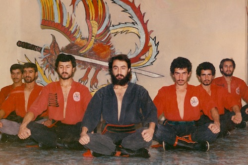Kung Fu Toa được coi là một môn võ dị của đất nước Iran.